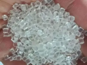 بوليفينيل كلوريد (PVC)